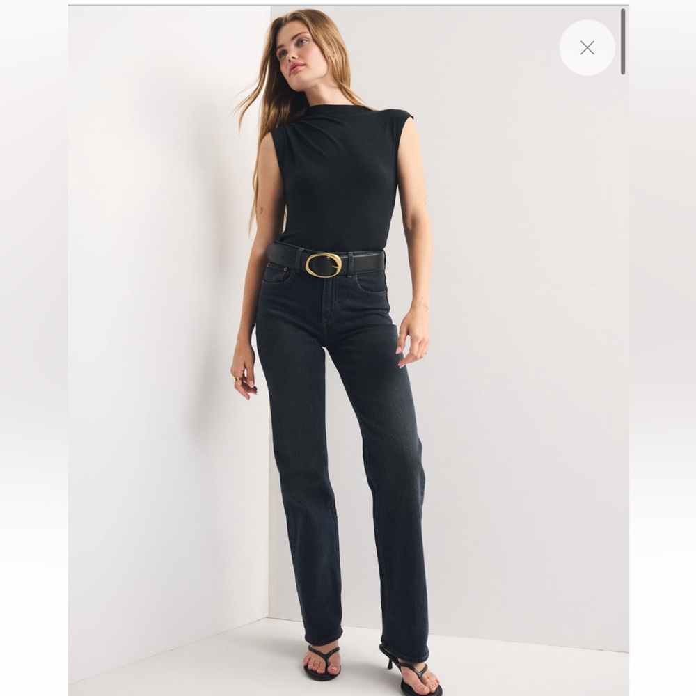 Abercrombie & Fitch High Rise 90s Relaxed Black Straight Jeans - 31